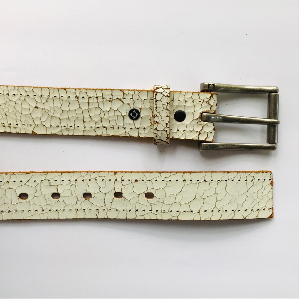 Kenneth Cole white distressed leather belt